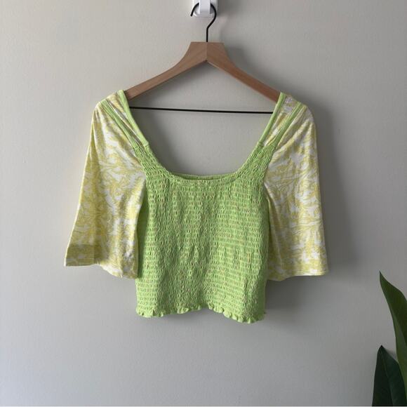 Free People Marigold Top in Key Lime Combo Smocked half Sleeve Cropped top green - Picture 3 of 13
